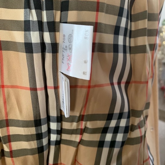 ❤️❤️sold❤️❤️Burberry blue label coat - Picture 4 of 6
